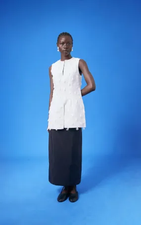 Abiola Olusola HAND-WOVEN SLEEVELESS WHITE COTTON LINING GIRI TOPS