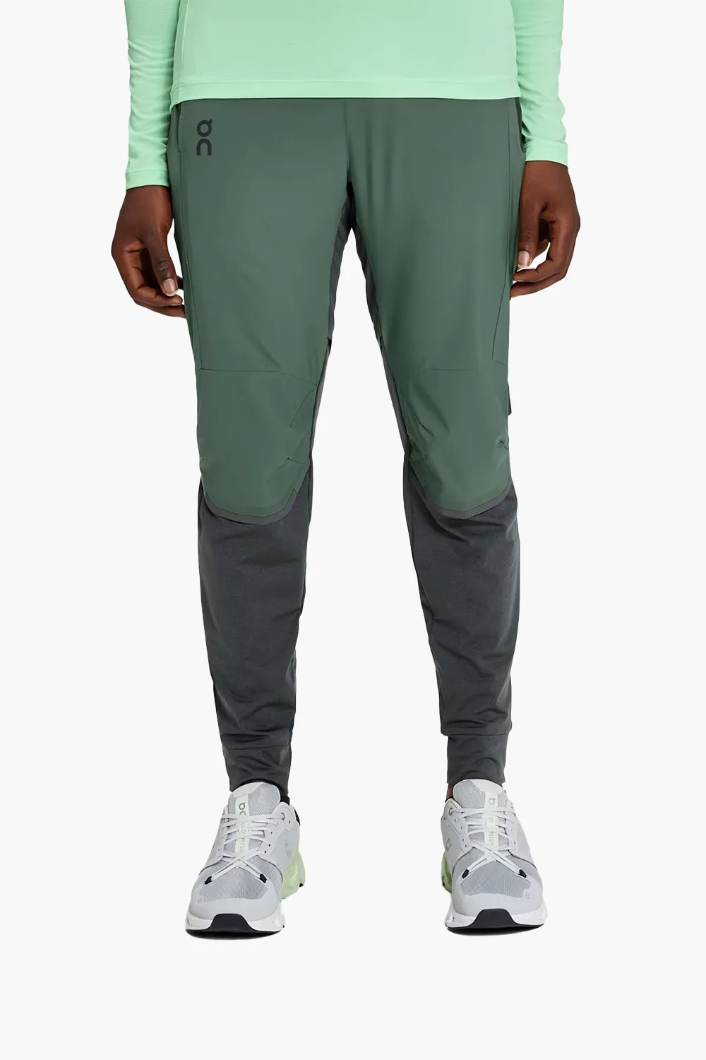 ON | Men's Running Pants in Ivy/Shadow