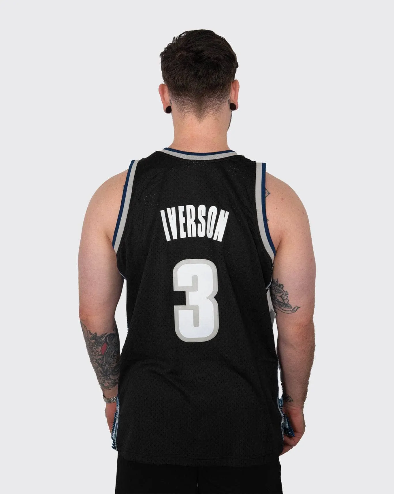 mitchell and ness georgetown iverson 95-96 jersey black