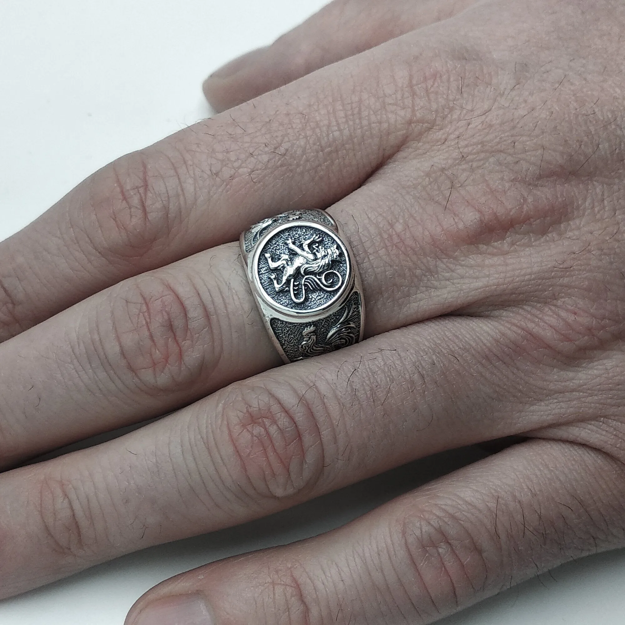 Lion and Roosters, Coat of Arms Signet, Silver 925 Mens Ring SKU: 700910