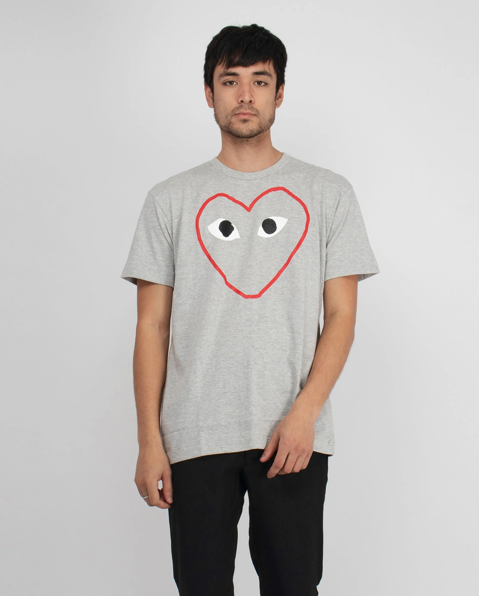 T266 HEART OUTLINE T-SHIRT / GREY