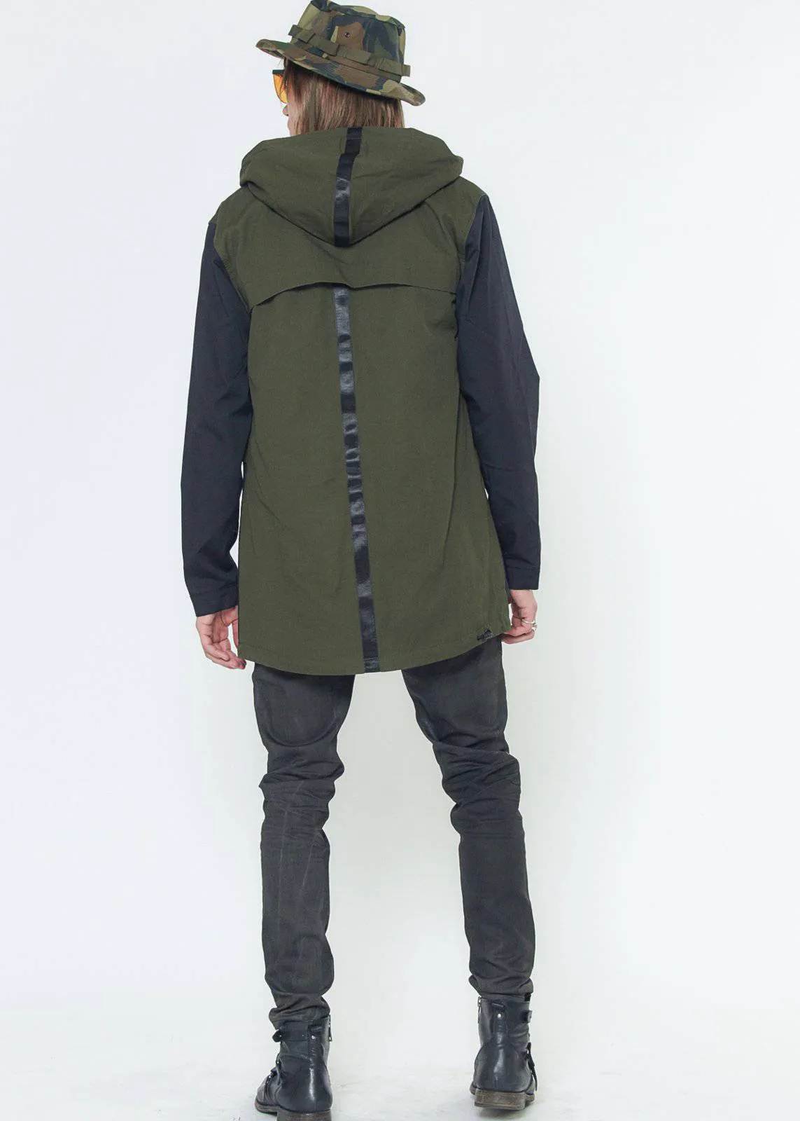 Konus Men's Hooded Jacket w/ Color Block x Patch in Olive