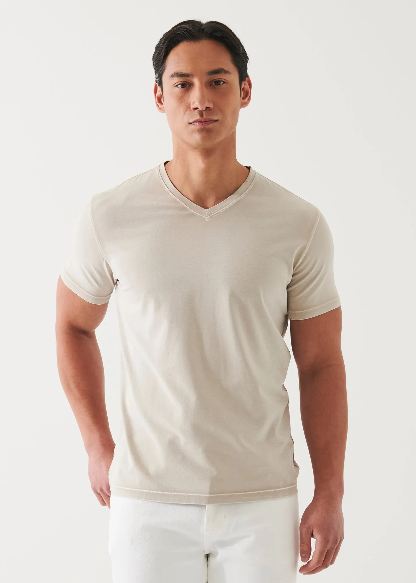 PIMA COTTON STRETCH VINTAGE WASH V-NECK T-SHIRT