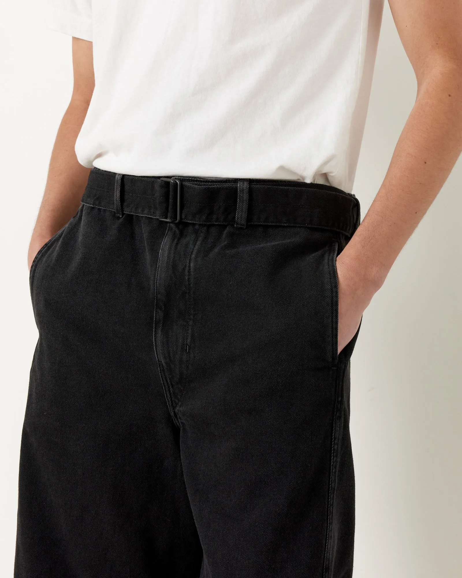 Twisted Belted Short in Bleached Black