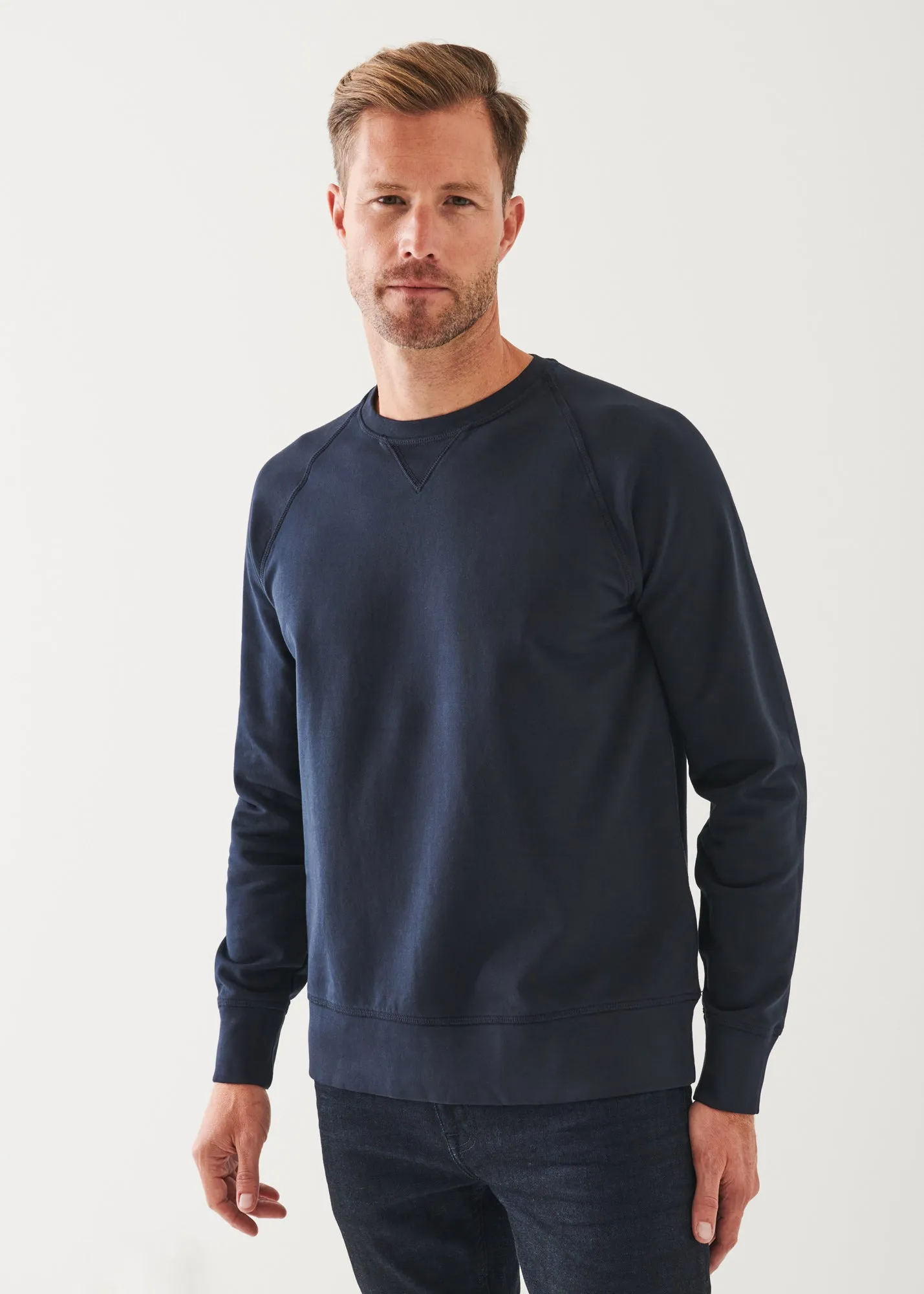 PIMA STRETCH FLEECE CREWNECK